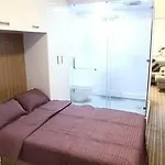 Hotel Trivelles - - Sunbridge Road