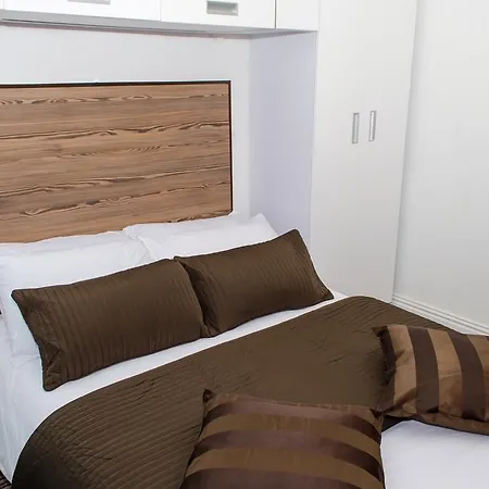 Hotel Trivelles - Bradford - Sunbridge Road