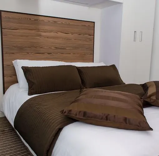 Trivelles - - Sunbridge Road 3* בראדפורד