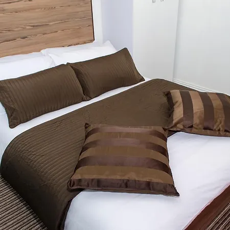 Szálloda Trivelles - Bradford - Sunbridge Road 3*
